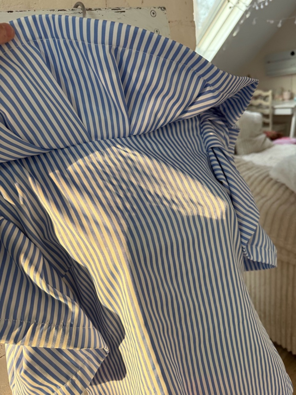 Garcia Blue & White Striped Off-Shoulder/on shoulder Ruffle structured blouse - Picture 9 of 11